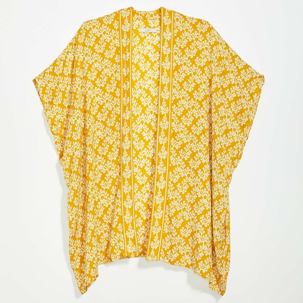 LOFT floral kimono